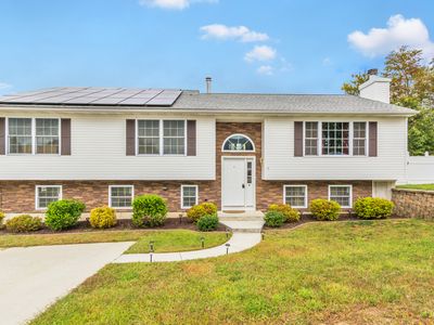 4 Wintergreen Lane, Naugatuck, CT, 06770