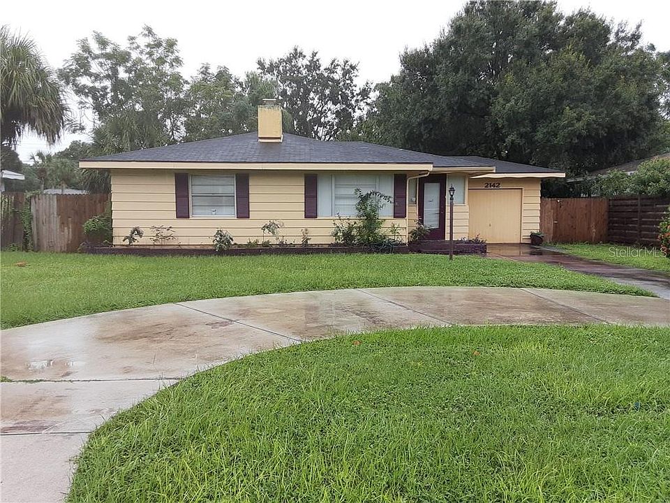 2nd image of 2142 Hillview St