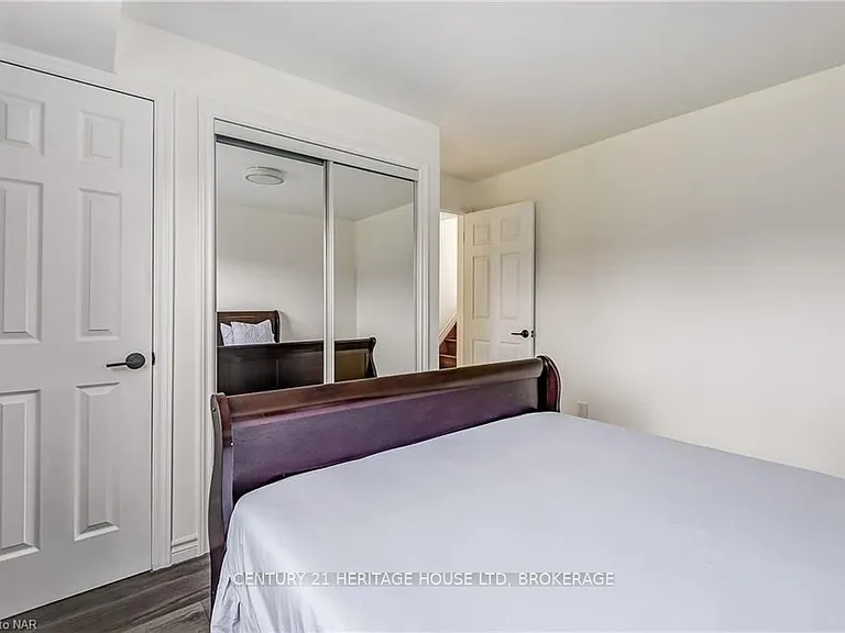 10 Madison St — Photo 21