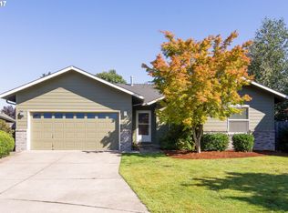 4174 Torrington Ave, Eugene, OR 97404