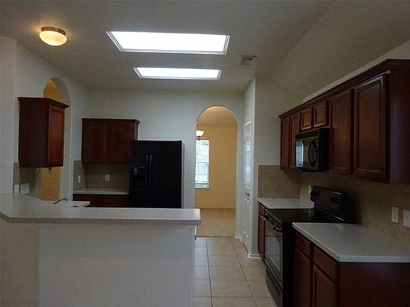 5th image of 24626 Tribeca Ln