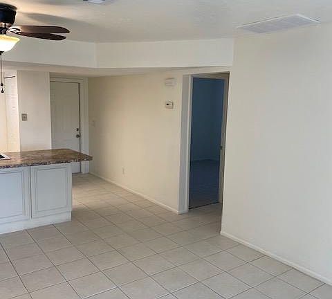 3rd image of 3109 Santa Barbara Blvd APT 5