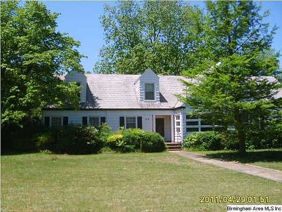 2nd image of 315 Moorefield Dr