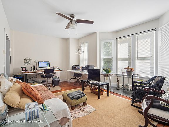 4th image of 3742 New York 30