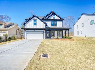 1064 Eastview Rd NE, Conyers, GA 30012