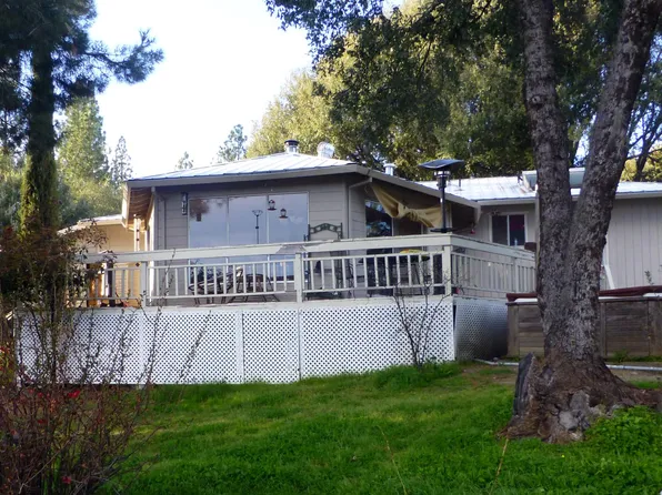 18117 Vista Way, Mountain Ranch, CA 95246