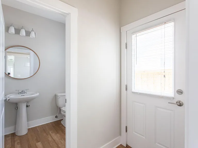 603 Campbell St — Photo 10