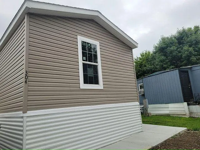 3 bed, 960 sqft, $1,335 — Photo 3