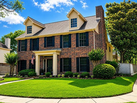 2nd image of 10923 Hickory Tree Ct