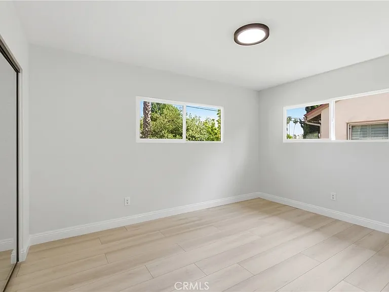 19649 Friar St — Photo 23
