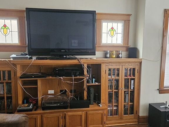 5th image of 1632 Ridgeland Ave