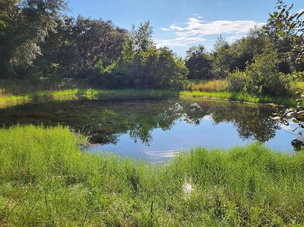 15980 Croaker Rd, Jacksonville, FL 32226