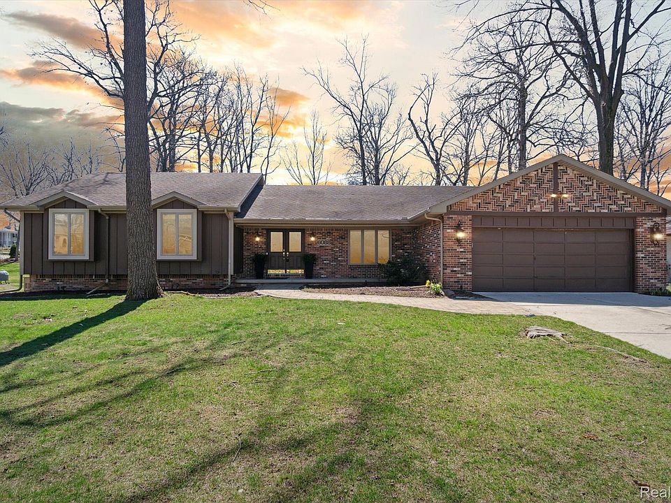 1st image of 6088 Plantation Dr