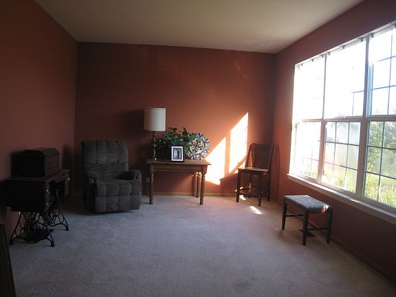 5th image of 620 W Galeton Dr