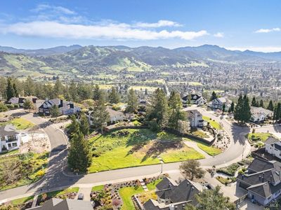 3698 Rocky Knoll Way, Santa Rosa, CA, 95404
