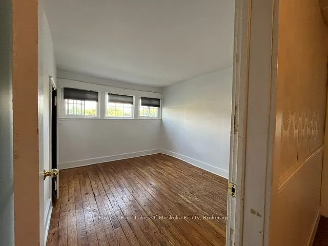 149 Ryerson Cres — Photo 12