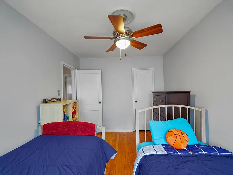 9 Lennon Ct #9 — Photo 16