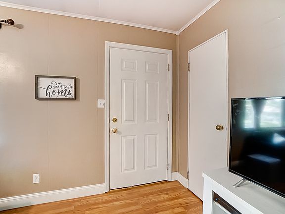 4th image of 2825 Kerwood Dr