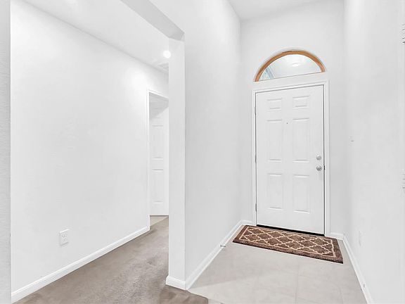 4th image of 4022 Fernglade Dr