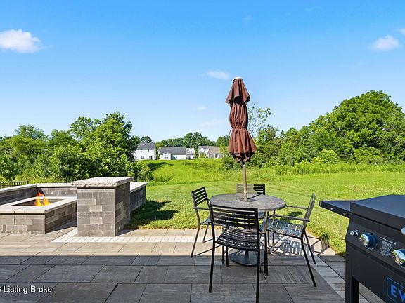 5th image of 17025 Meander Way