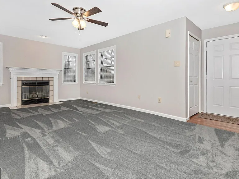 250 Yorkminster Rd #1301A — Photo 2