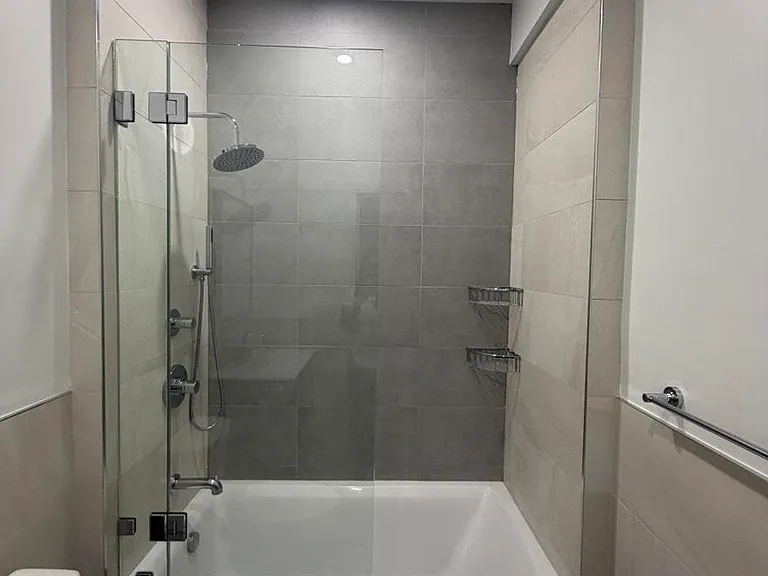 425 75th St #2 — Photo 12
