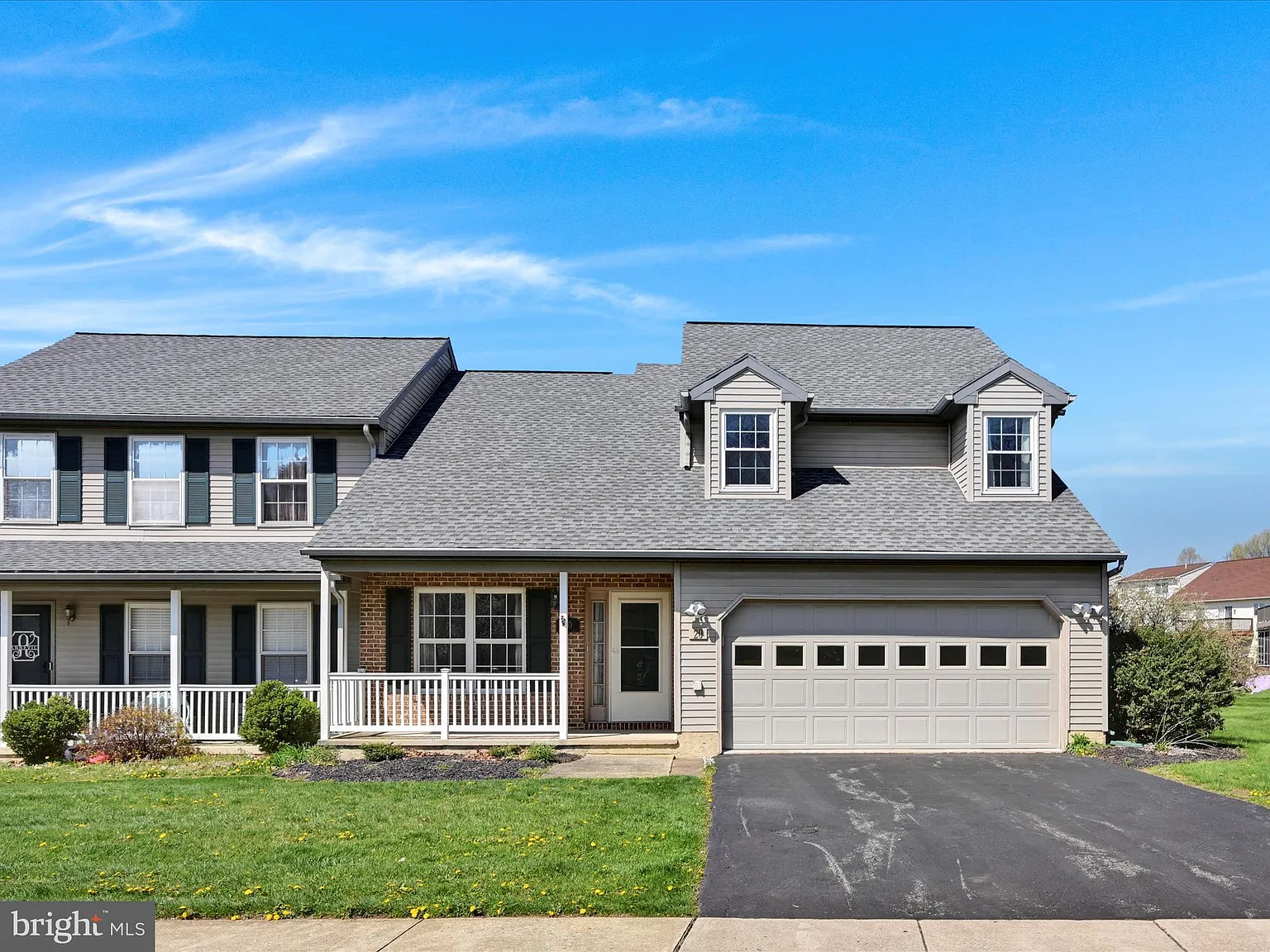 20 Burr Oak Dr photo 1