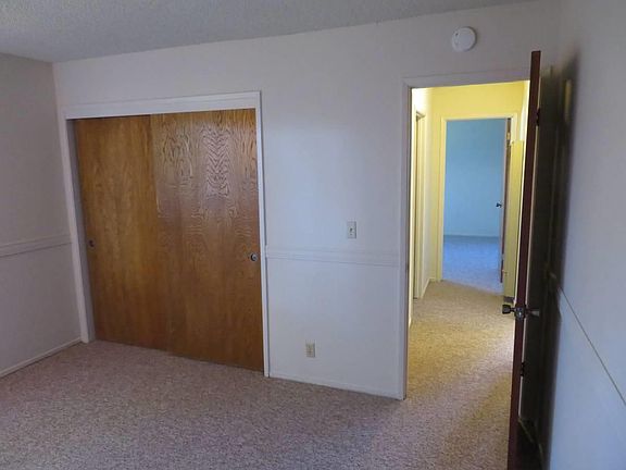 5th image of 127 Lennox St