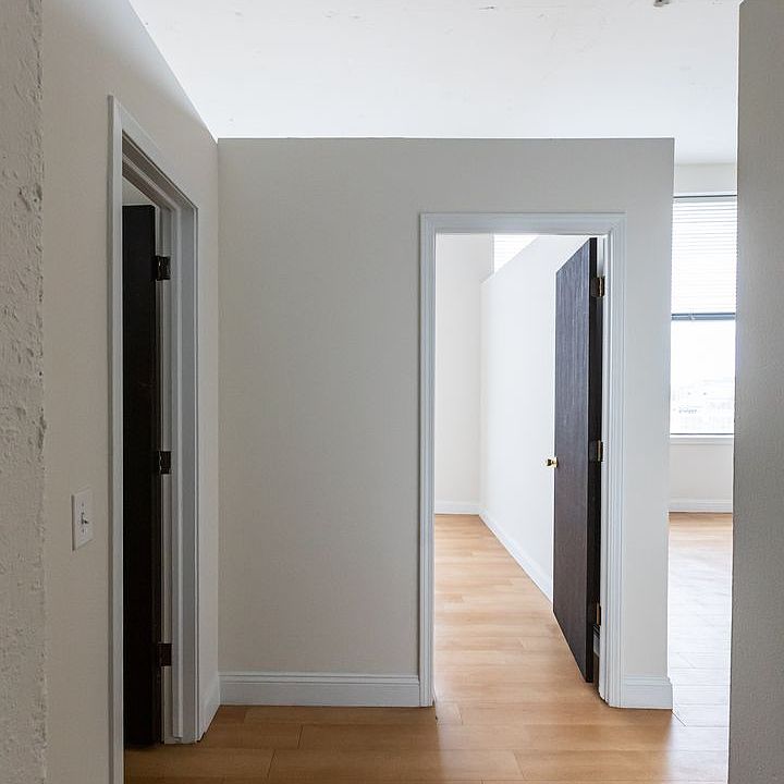 4600 Woodward Ave Apt 212, photo 26