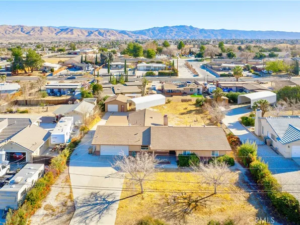17569 Redbud St, Hesperia, CA 92345