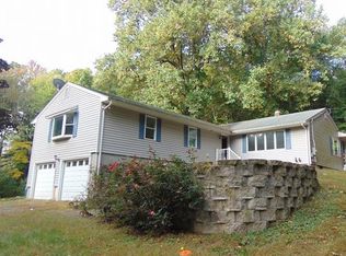 1725 Marion Rd, Cheshire, CT 06410