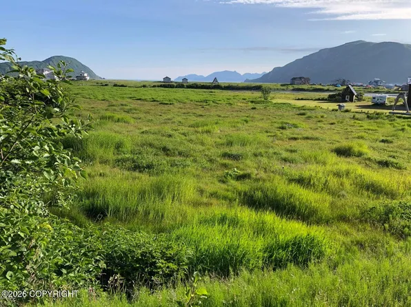 40885 Riverside Dr, Kodiak, AK 99615