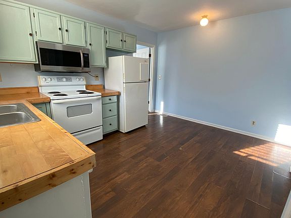 4th image of 1182 Lula Ln