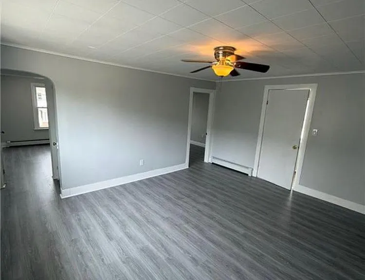 223 Zerby Ave #2 — Photo 3
