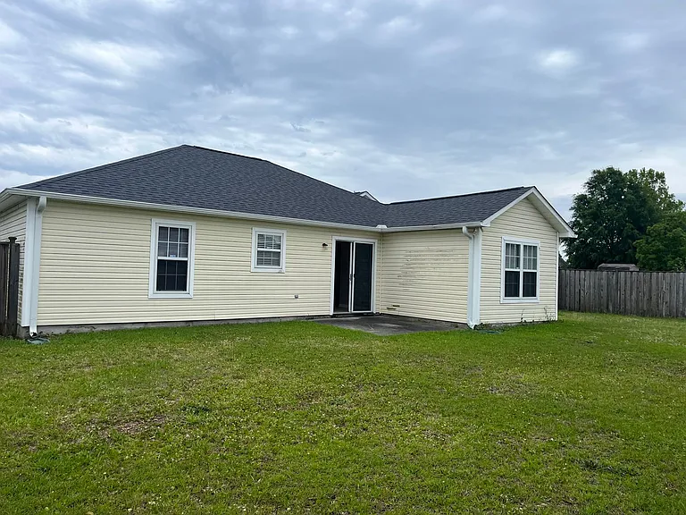 901 Clydesdale — Photo 17