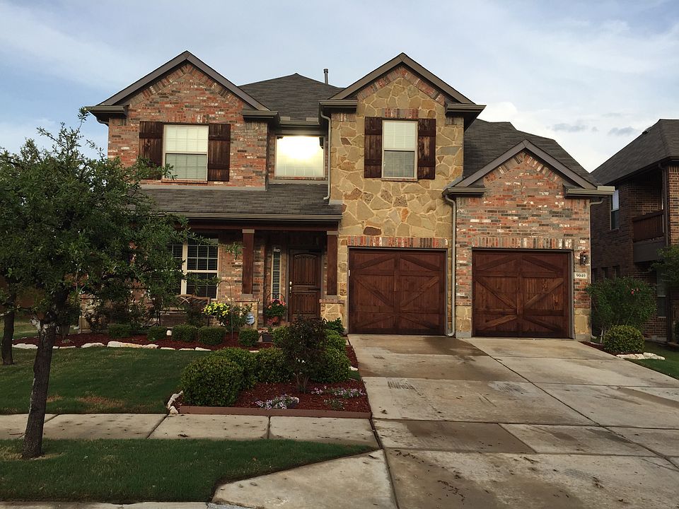 1st image of 9040 Hawley Dr