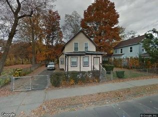 86 Cedar St, Springfield, MA 01105