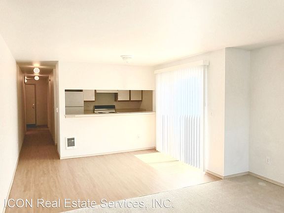 2nd image of 2021 NE 90th St #6213515