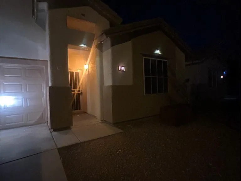 8853 Sacred Falls Ave — Photo 2