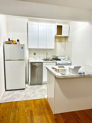 Rented by Cherny Properties, Inc. | media 6