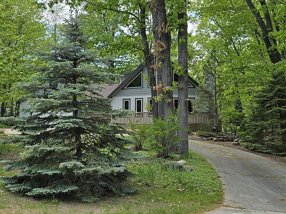 3rd image of 11634 Marber Dr