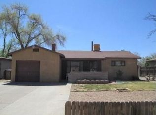 1009 Field Dr NE, Albuquerque, NM 87112