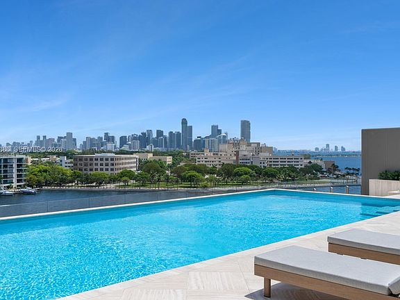 2nd image of 5 Grove Isle Dr #Penthouse L05