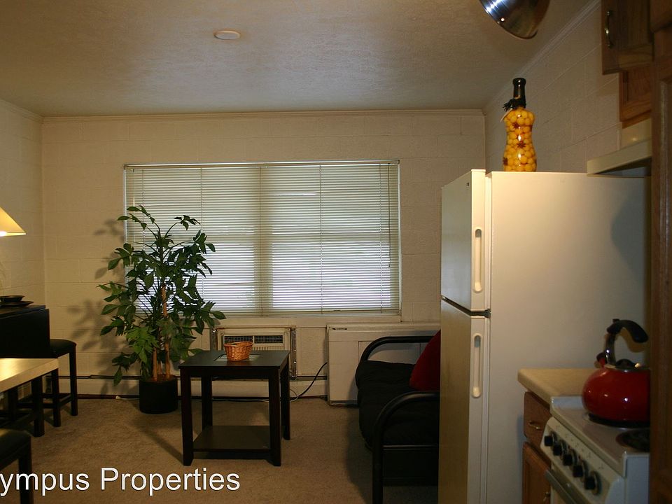 1st image of 2622 N Walnut St APT 100