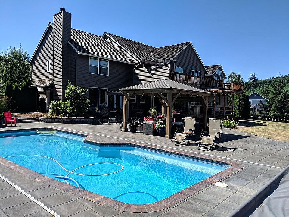 Saltwater pool