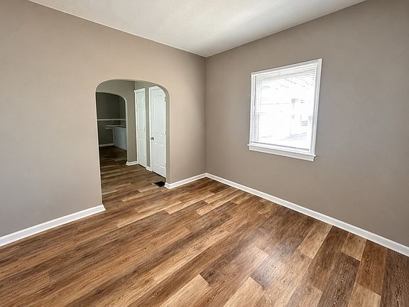 5th image of 1019 University St