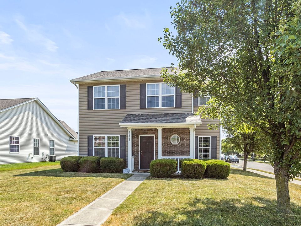 1st image of 16959 Kingsbridge Blvd