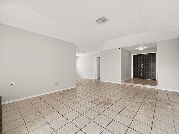 4th image of 13819 Southline Rd