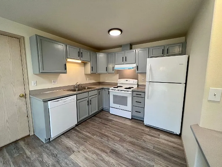 9023 Steilacoom Rd SE — Photo 5