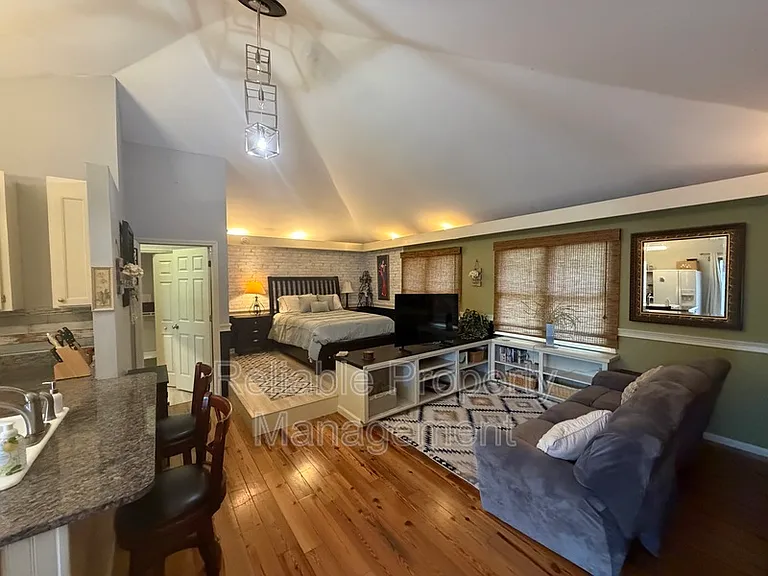 3640 Mill Run — Photo 9